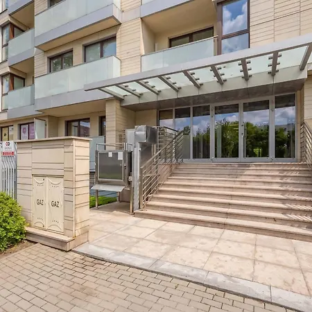 Stylish With Air Conditioning And A Private Garden By Renters شقة *